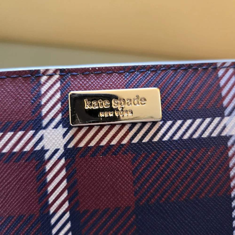 Kate Spade Laurel Way Travel Plaid Stacy Wallet - Picture 4 of 7